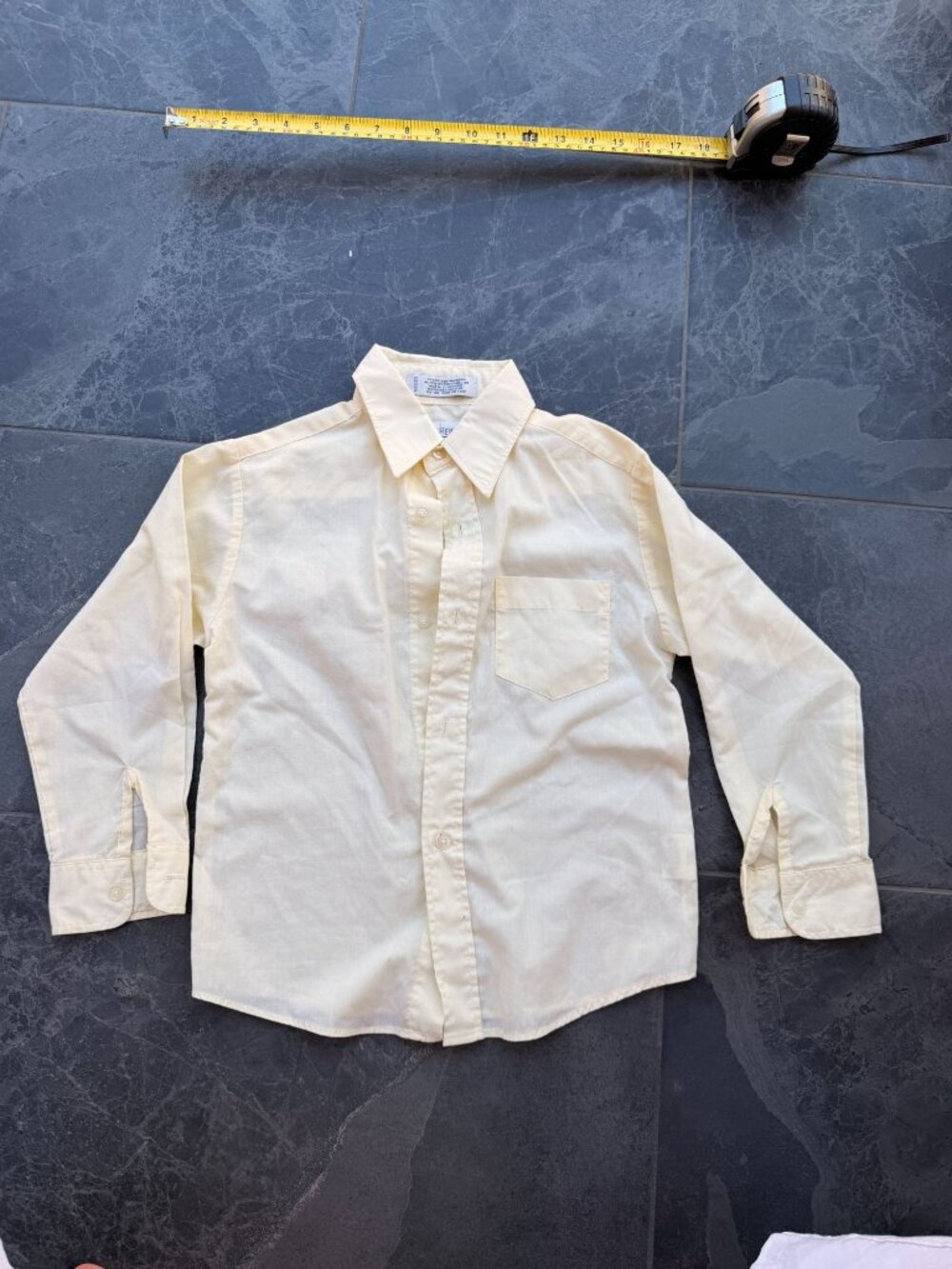 yellow button down Van Heusen Kids dress shirt poplin size 7